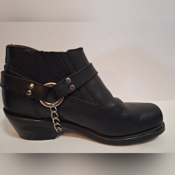 Dingo Women Black Leather Ankle Boots Strap & Silver Buckle Western Size 7.5 - Picture 4 of 10